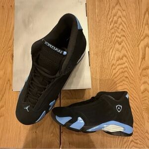 Jordan 14 DS Sneakers in University Blue Men’s 9.5